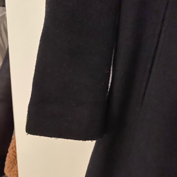 Banana Republic - Picture 2 of 3